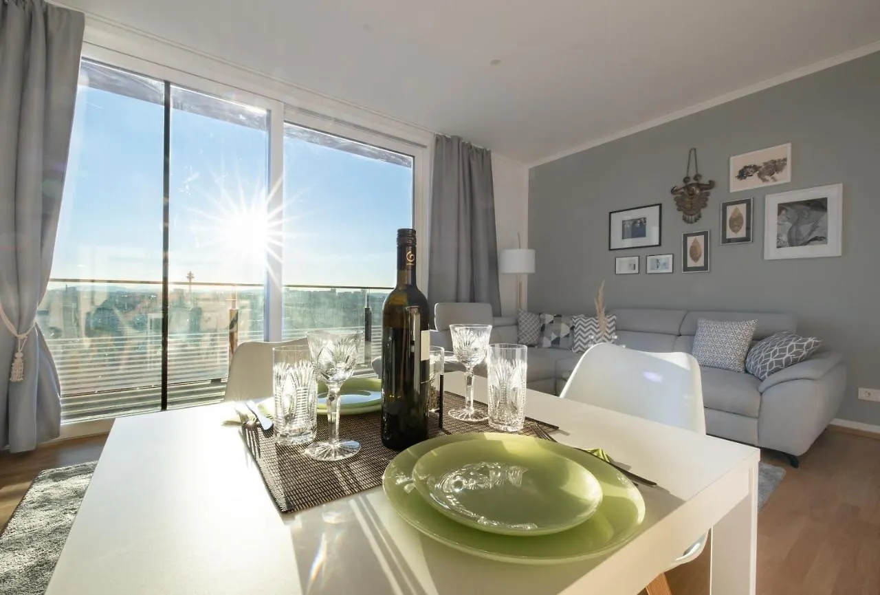 New Luxury Apartment Overlooking Viena Austria