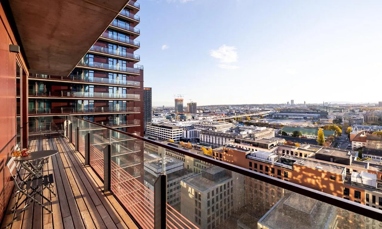 New Luxury Apartment Overlooking Viena